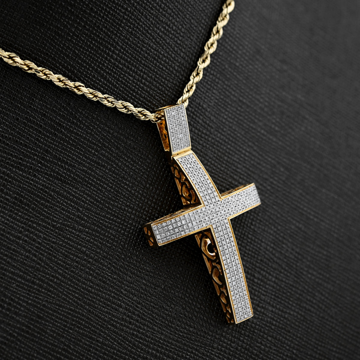 10K Yellow Gold 0.5CT Natural Diamond Religious Cross Charm Men Women Pendant